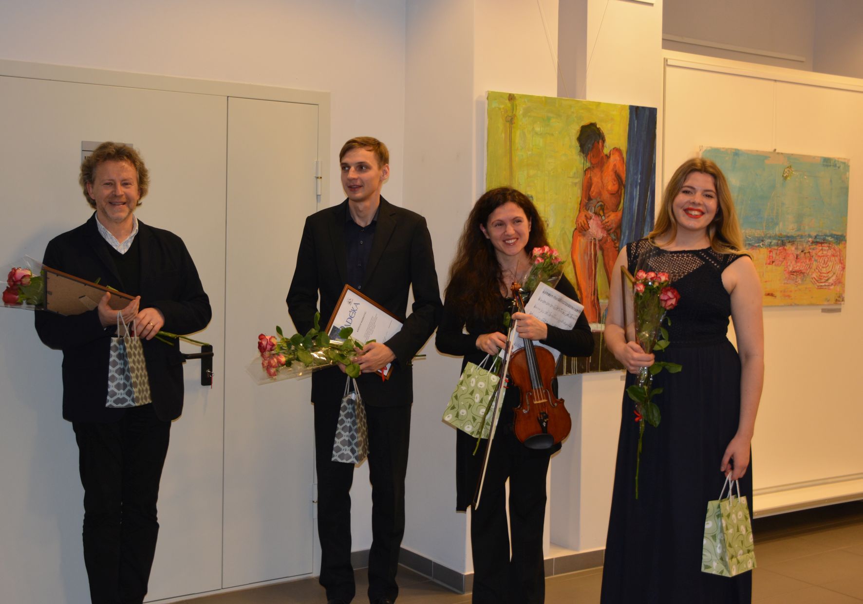 Varėnoje Koncertas Čiurlionio Muzikiniai Keliai Atlikėjai
