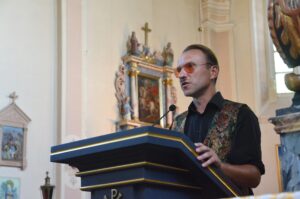 Algimantas Rokas Cerniauskas Merkines Baznycioje. Nuotraukos Autorius Javier Fuenetes Feo