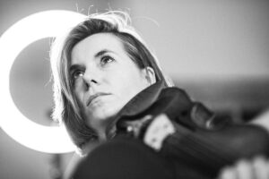Smuikininke Barbora Valiukeviciute Zeizyte. Nuotraka R. Scerbausko